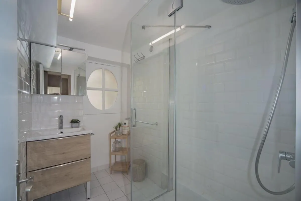 Classy Bourgeois - Chic 2 Bedroom In Le Marais Paris