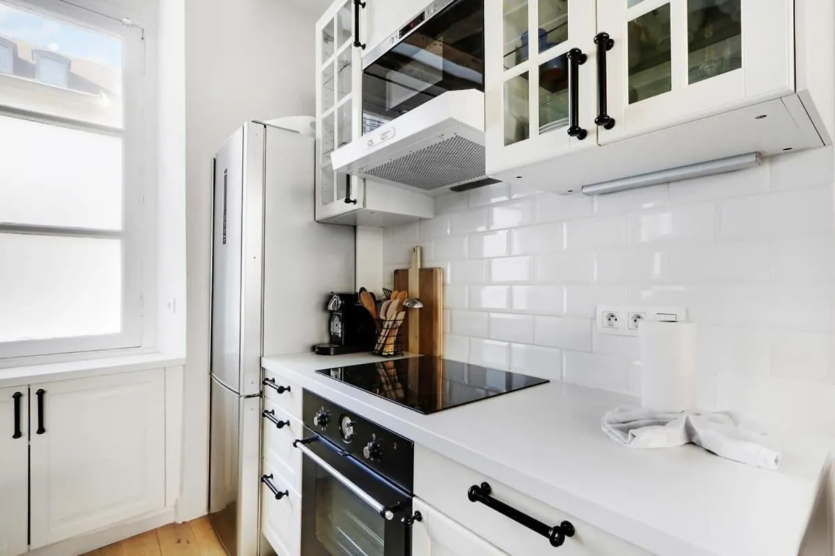 Classy Bourgeois - Chic 2 Bedroom In Le Marais Apartment